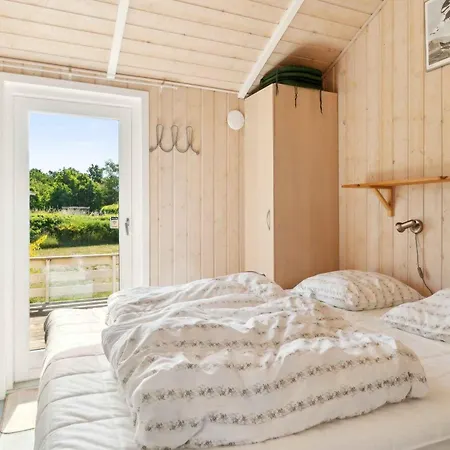 Summer House Sea View, Beach, And Nature Holiday home *